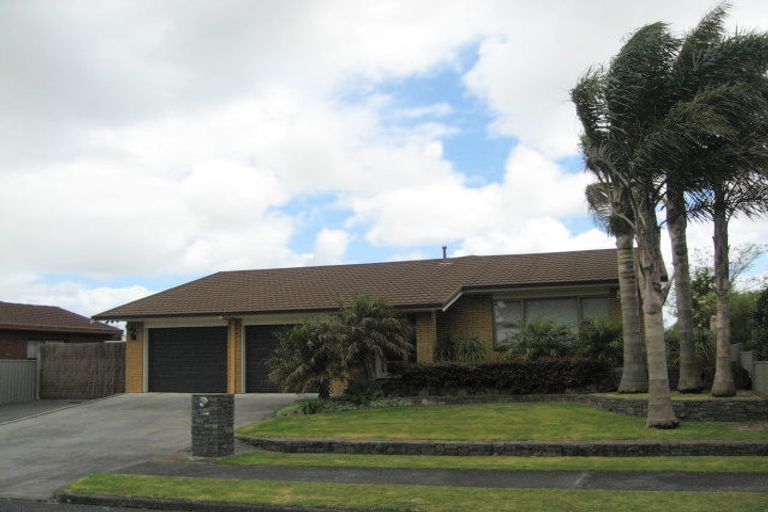 Photo of property in 21 Emory Drive, Conifer Grove, Takanini, 2112