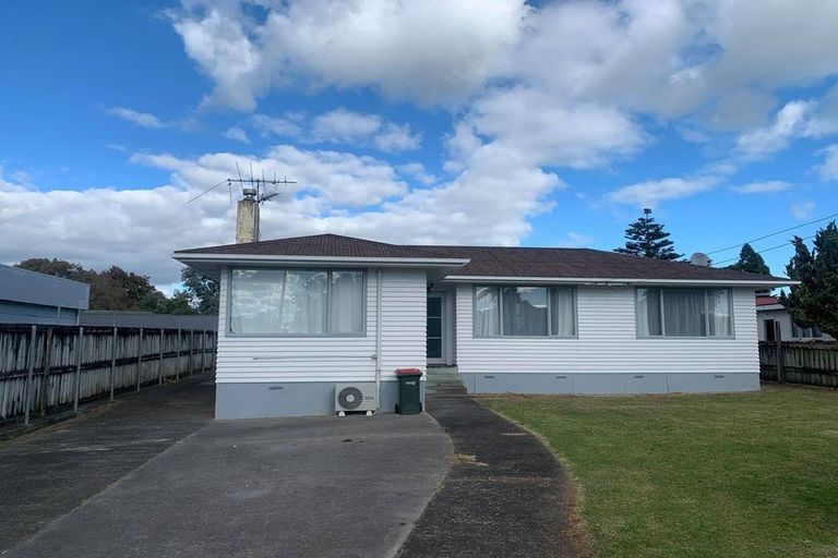 Photo of property in 118 Weymouth Road, Manurewa, Auckland, 2102