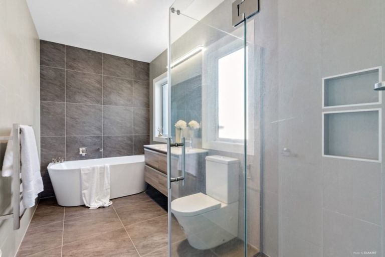 Photo of property in 6 Paso Fino Crescent, Karaka, Papakura, 2113