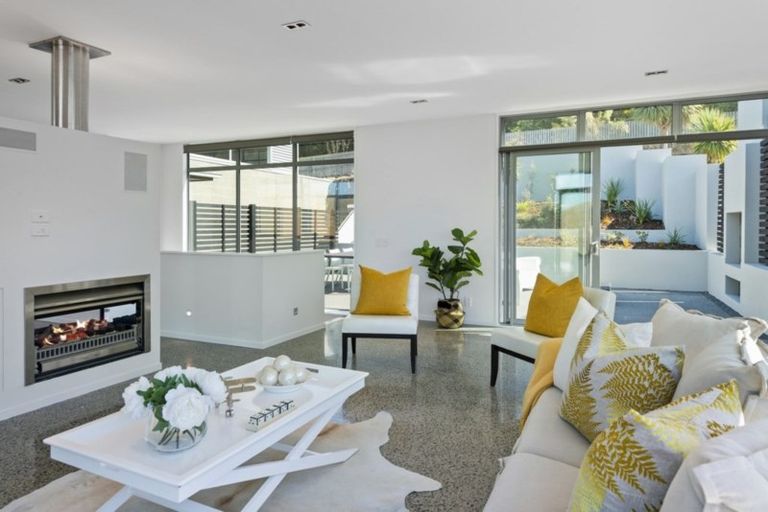 Photo of property in 33 Peninsula View, Scarborough, Christchurch, 8081