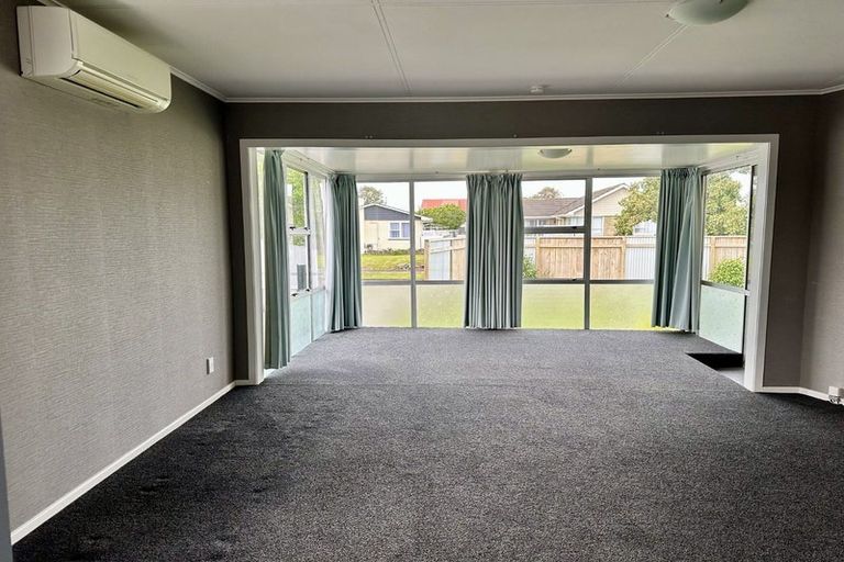 Photo of property in 30 Anakiwa Street, Kelvin Grove, Palmerston North, 4414