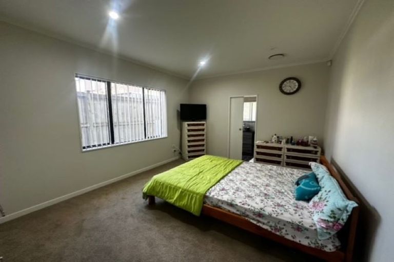 Photo of property in 5c Listack Drive, Flat Bush, Auckland, 2019