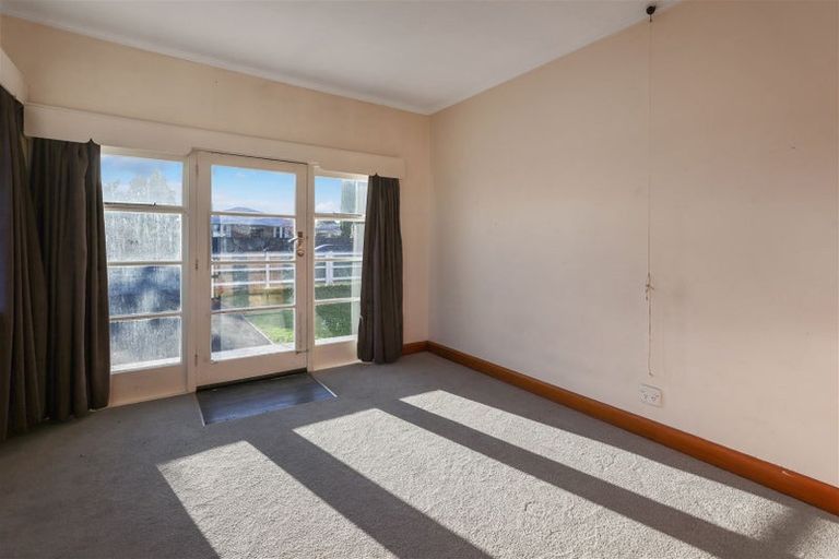 Photo of property in 82 Oxford Street, Hampstead, Ashburton, 7700