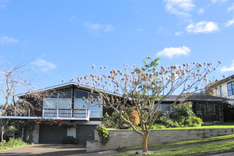 Photo of property in 11 Ewan Place, Taradale, Napier, 4112