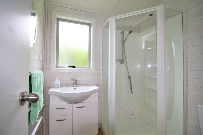 Photo of property in 24 Mako Avenue, Whiritoa, Whangamata, 3691