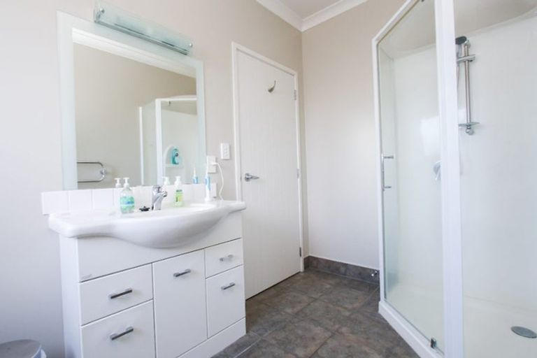 Photo of property in 6/15 Charlemont Street, Whitiora, Hamilton, 3200