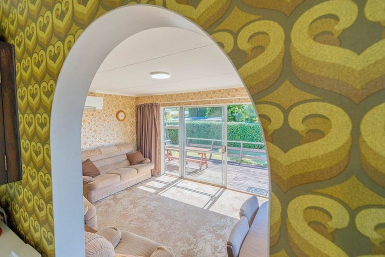 Photo of property in 25 Mckerrow Street, Te Anau, 9600