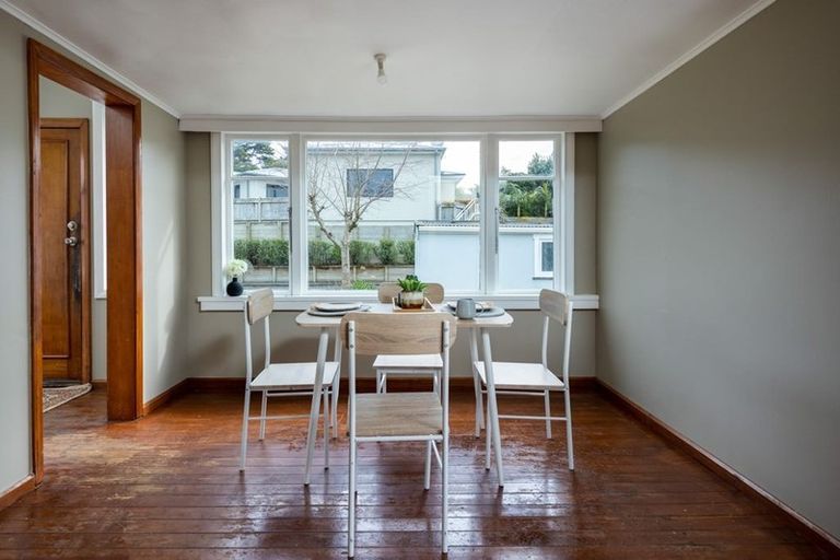 Photo of property in 7 Lorna Street, Lynmouth, New Plymouth, 4310