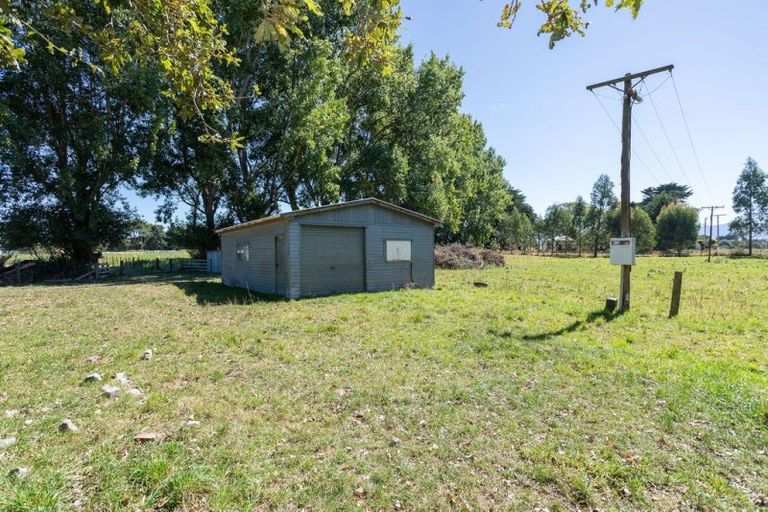 Photo of property in 423 Oringi Road, Dannevirke, 4972