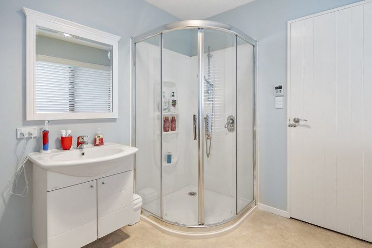 Photo of property in 5 Hoylake Street, Outram, 9019