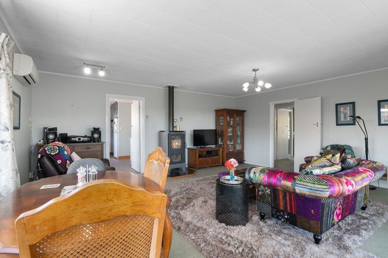 Photo of property in 4 Balmoral Place, Stoke, Nelson, 7011