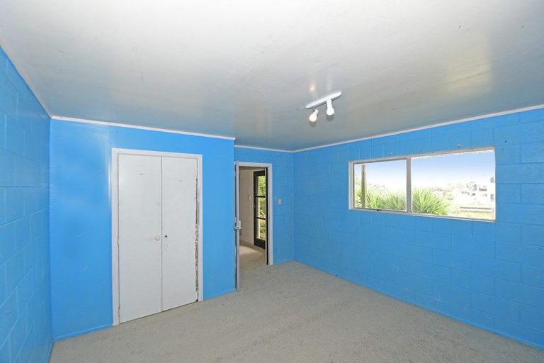 Photo of property in 37 Totara Road, Leigh, 0985