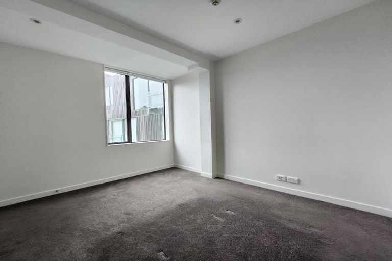 Photo of property in Nouvo Apartments, 4f/21 Rugby Street, Mount Cook, Wellington, 6021
