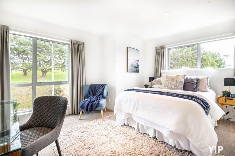 Photo of property in 10 Middleton Road, Johnsonville, Wellington, 6037