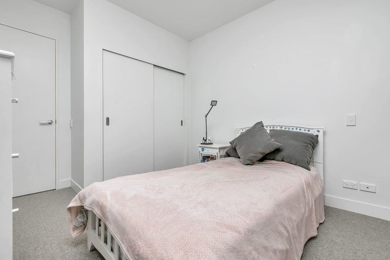 Photo of property in 4b Hastings Street, Hobsonville, Auckland, 0616