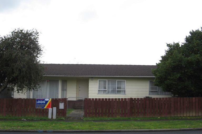 Photo of property in 10 Fairdale Avenue, Red Hill, Papakura, 2110