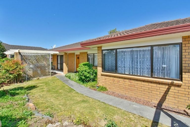 Photo of property in 43b Alma Crescent, Papakura, 2110