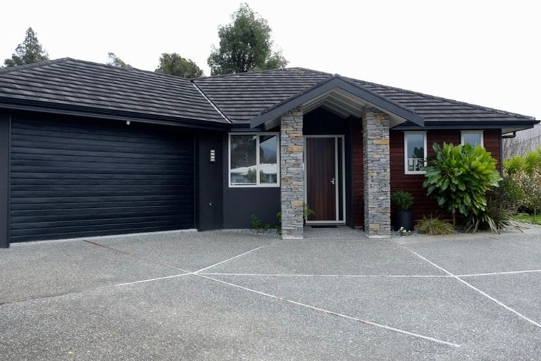 Photo of property in 13 Kawatiri Place, Westport, 7825