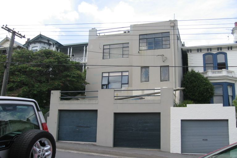 Photo of property in 1/93 Brougham Street, Mount Victoria, Wellington, 6011