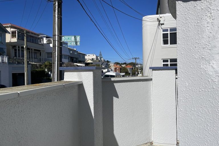 Photo of property in 1/15 Hawker Street, Mount Victoria, Wellington, 6011