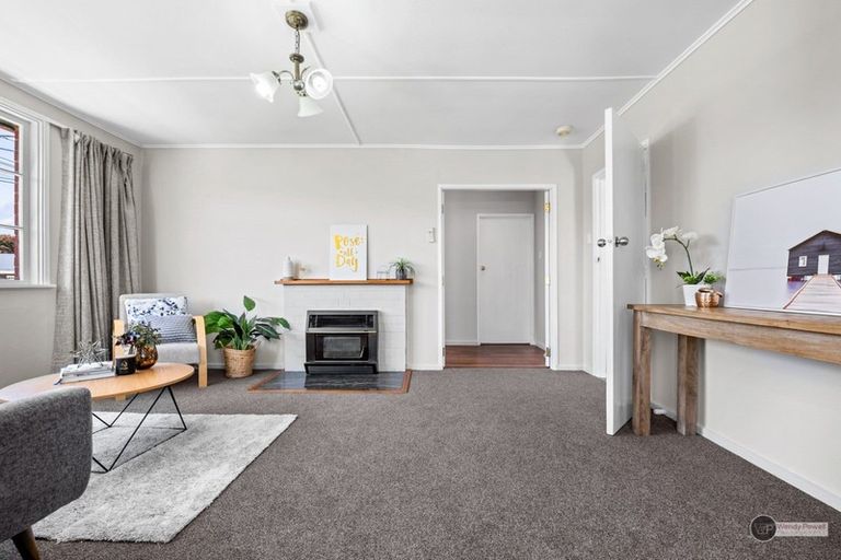 Photo of property in 32 Cottle Street, Avalon, Lower Hutt, 5011