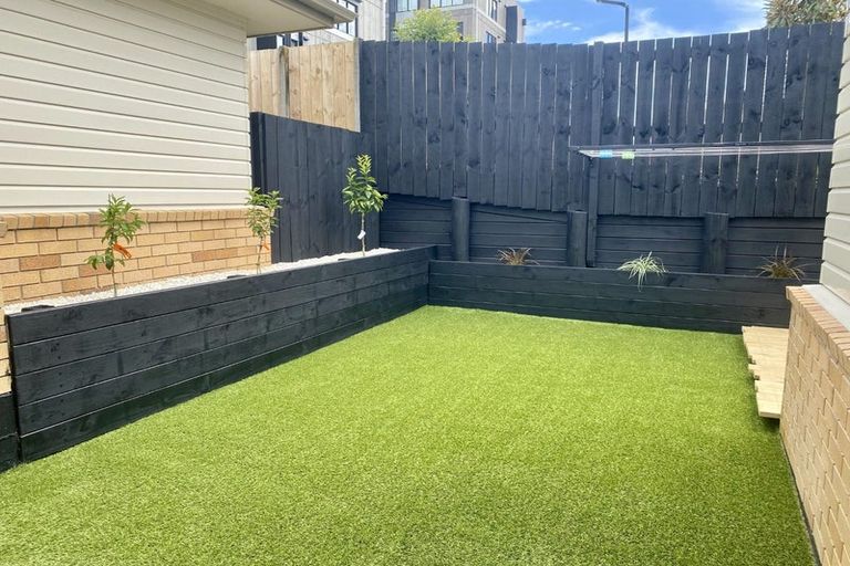 Photo of property in St Claire Village, 143/172 Mcleod Road, Te Atatu South, Auckland, 0610