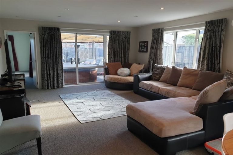 Photo of property in 19 Kahuraki Drive, Pegasus, 7612