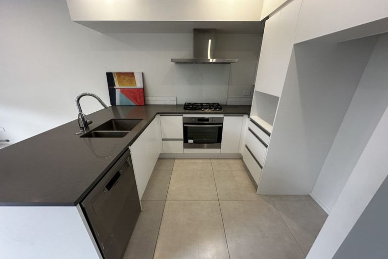 Photo of property in 4 Malcolm Calder Road, Hobsonville, Auckland, 0616