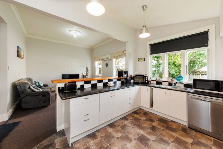 Photo of property in 619a Ferguson Street, Terrace End, Palmerston North, 4410