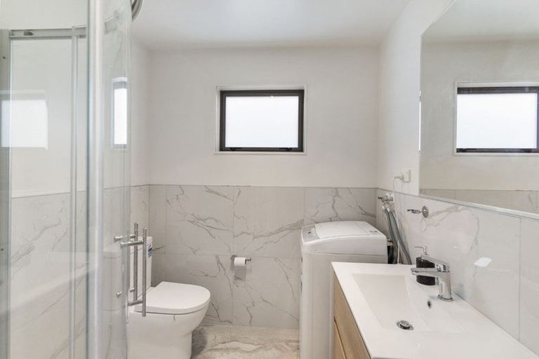 Photo of property in 54 Lime Hill Rise, Flat Bush, Auckland, 2019