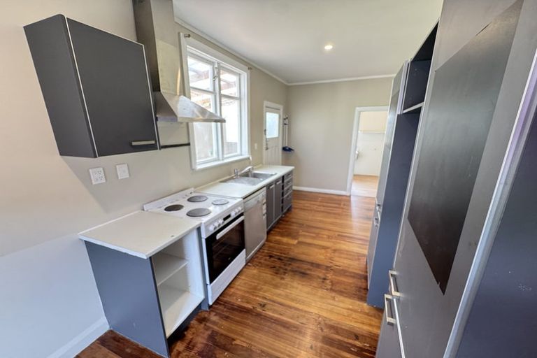 Photo of property in 510 Tremaine Avenue, Takaro, Palmerston North, 4410