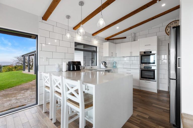 Photo of property in 4 Dawn View Place, Minden, Tauranga, 3176