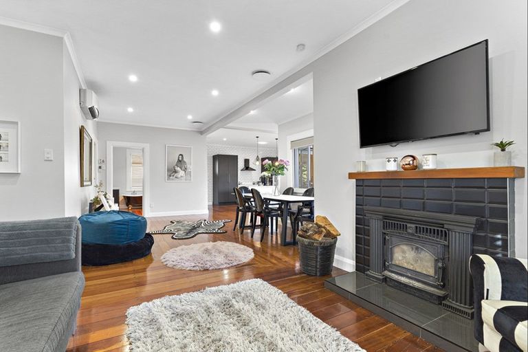 Photo of property in 10 Kuratawhiti Street, Greytown, 5712