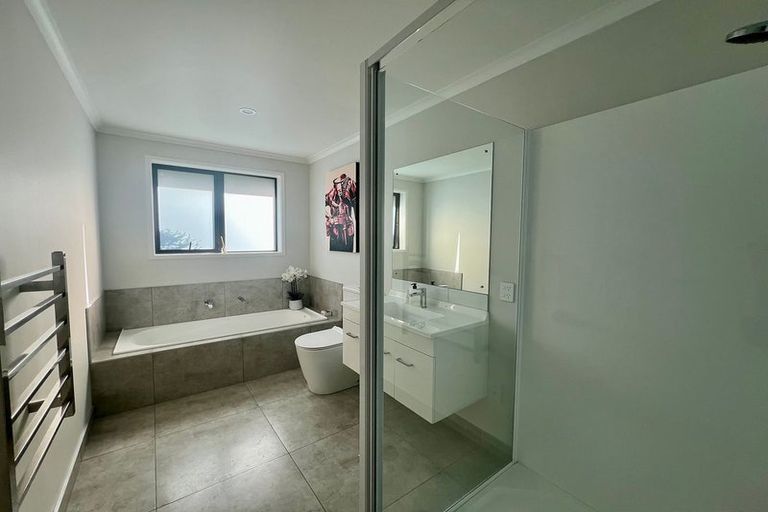 Photo of property in 86 Harriet Johnston Drive, Pokeno, 2402