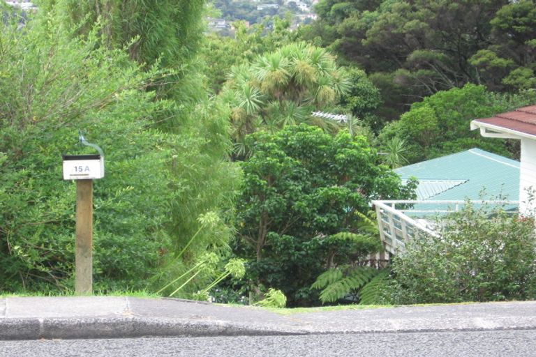 Photo of property in 2/15 Seaview Road, Glenfield, Auckland, 0629