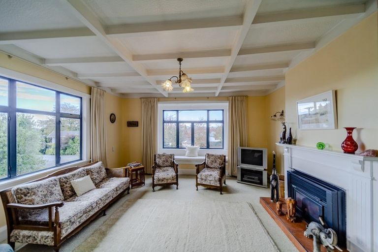 Photo of property in 76 Porangahau Road, Waipukurau, 4200