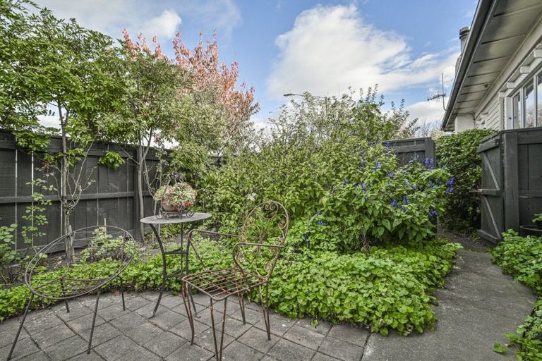 Photo of property in 510 Alexandra Street, Hastings, 4122