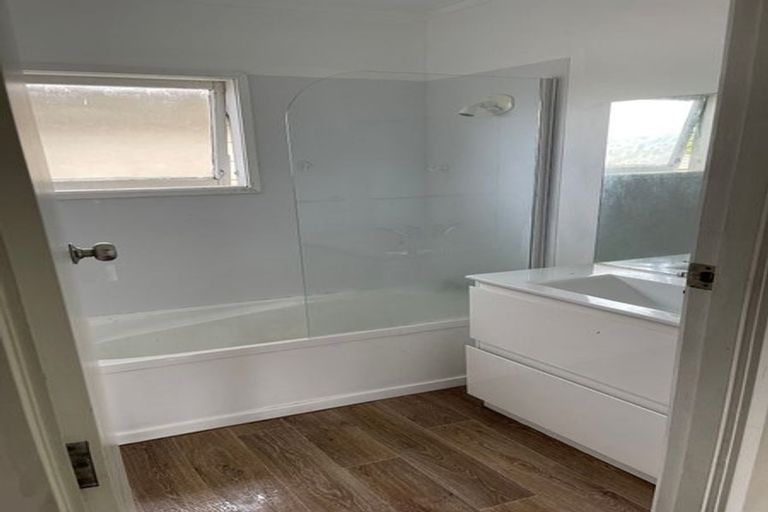 Photo of property in 11 Frangipani Avenue, Manurewa, Auckland, 2102