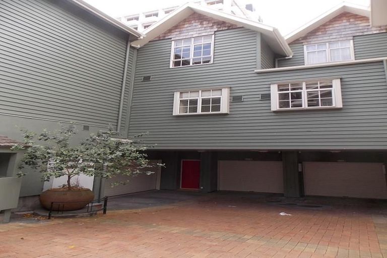 Photo of property in 40 Pipitea Street, Thorndon, Wellington, 6011