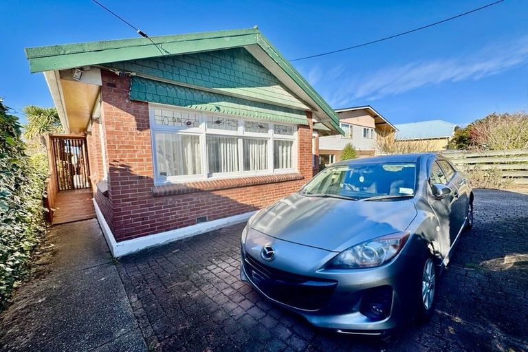 Photo of property in 11 Greta Street, South Hill, Oamaru, 9400