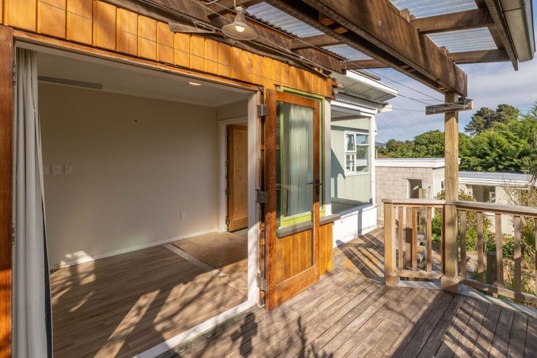 Photo of property in 31 Whero Avenue, Diamond Harbour, Lyttelton, 8971