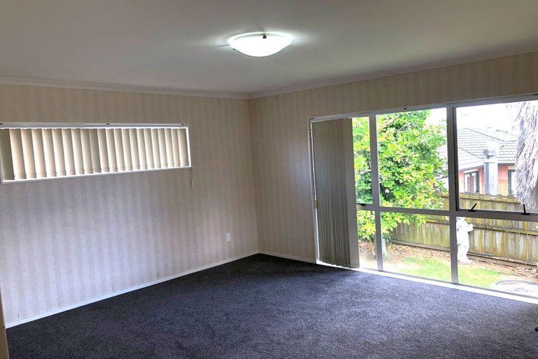 Photo of property in 6 Hansworth Place, Flat Bush, Auckland, 2019