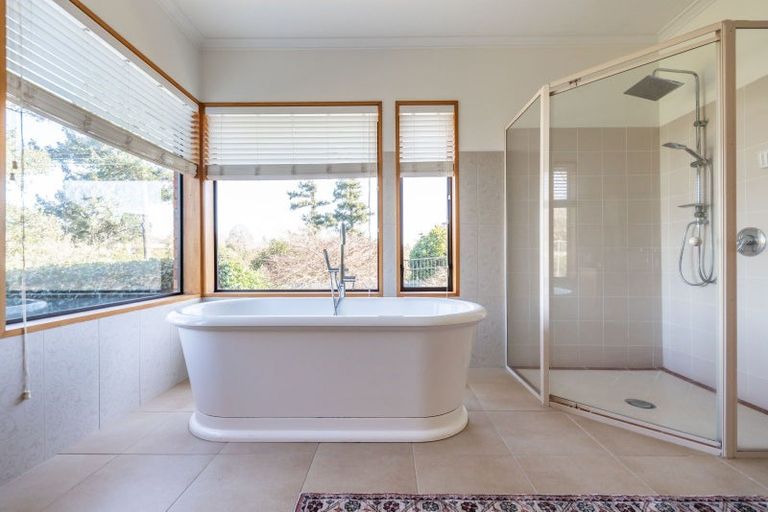 Photo of property in 1 Victoria Street, Cambridge, 3434