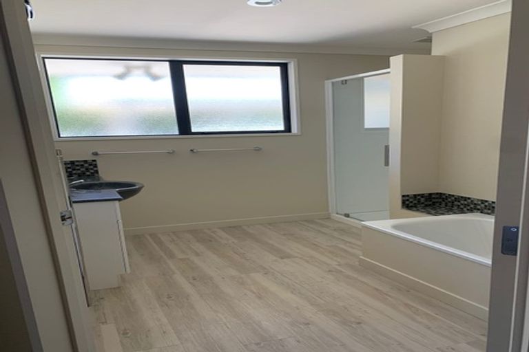 Photo of property in 26 Penrith Park Drive, Wanaka, 9305