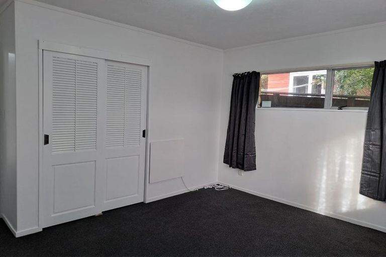 Photo of property in 3/77 Kairimu Street, Stokes Valley, Lower Hutt, 5019