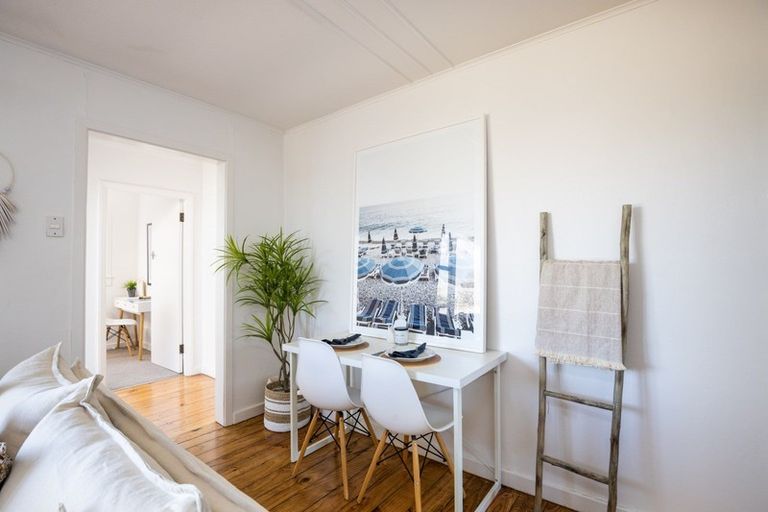 Photo of property in 275 Tukapa Street, Hurdon, New Plymouth, 4310