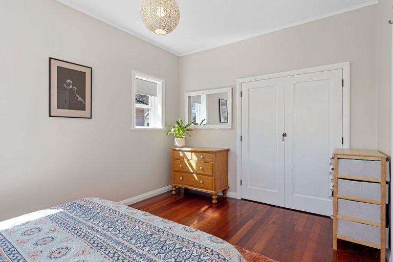 Photo of property in 141 Waimea Road, Nelson South, Nelson, 7010