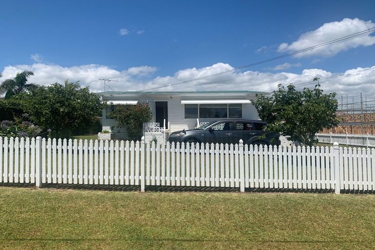 Photo of property in 32 Karaka Road, Beachlands, Auckland, 2018