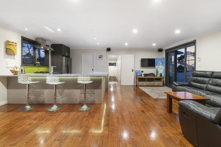 Photo of property in 117 Barrett Road, Riverhead, Albany, 0793