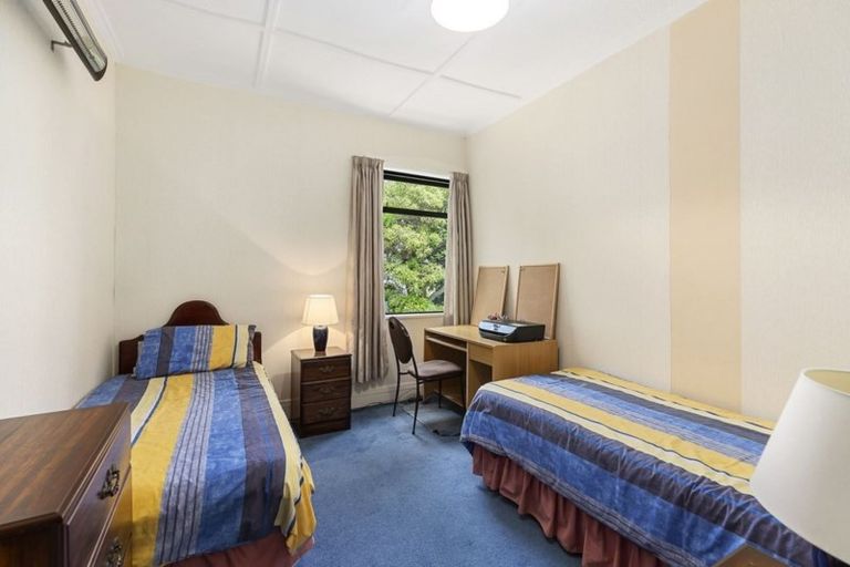 Photo of property in 29 Townsend Road, Miramar, Wellington, 6022